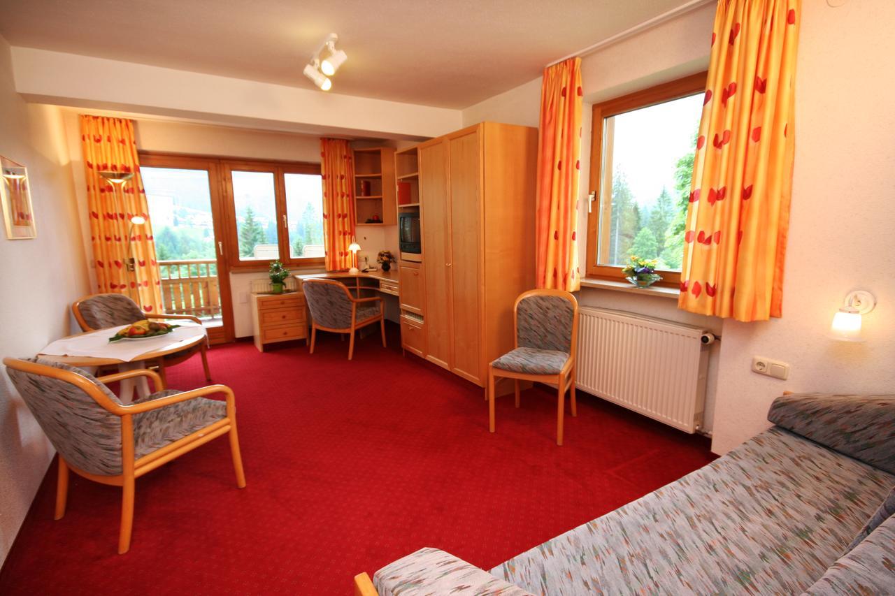 Hotel Bellevue Riezlern Dış mekan fotoğraf